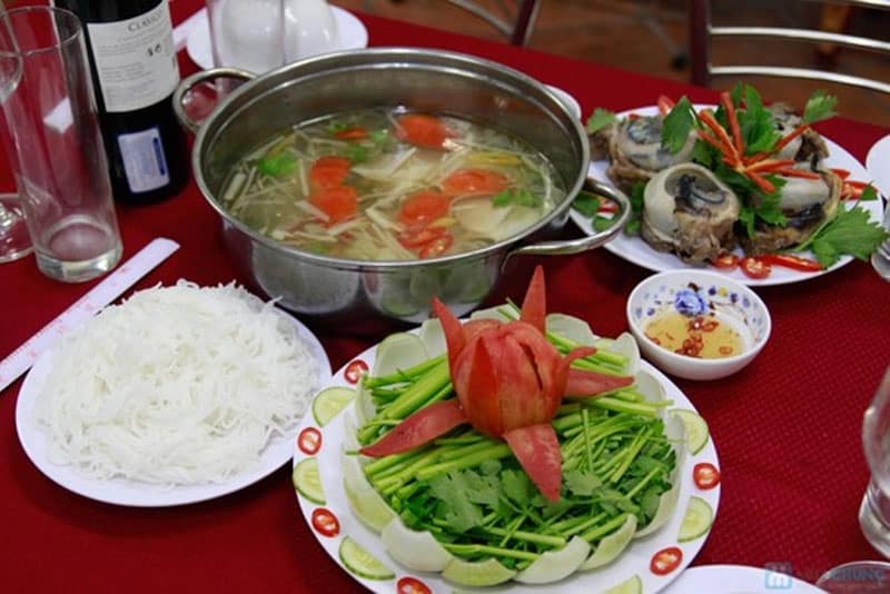 Lẩu mắt cá ngừ đại dương Lẩu mắt cá ngừ đại dương